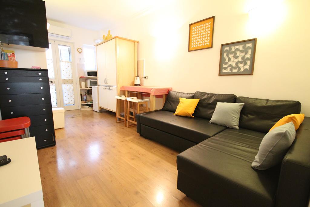 Sant'Agostino Apartment Navigli Milan Bagian luar foto