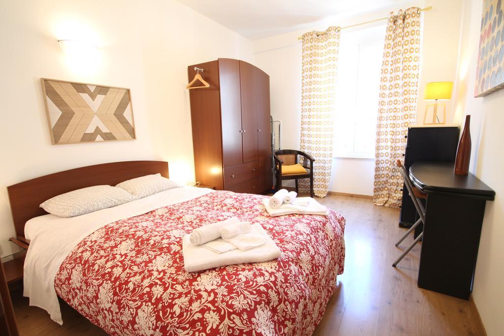 Sant'Agostino Apartment Navigli Milan Bagian luar foto