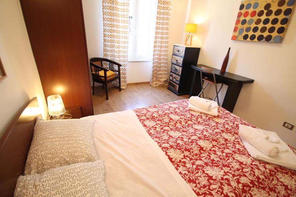 Sant'Agostino Apartment Navigli Milan Bagian luar foto