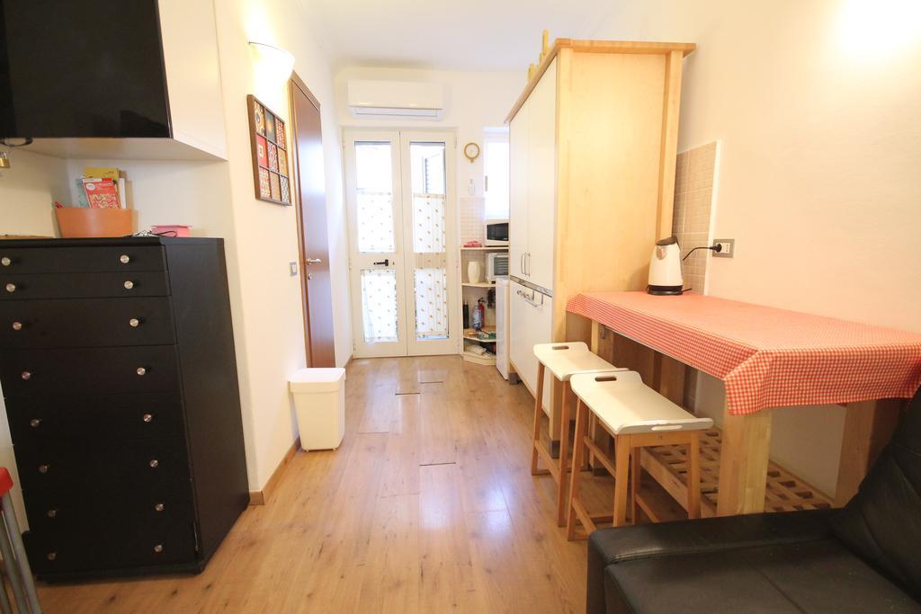 Sant'Agostino Apartment Navigli Milan Bagian luar foto
